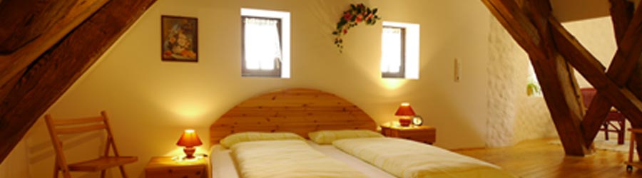 Übernachten wie Dornröschen im Turmgemach in Franken Zimmer Suiten